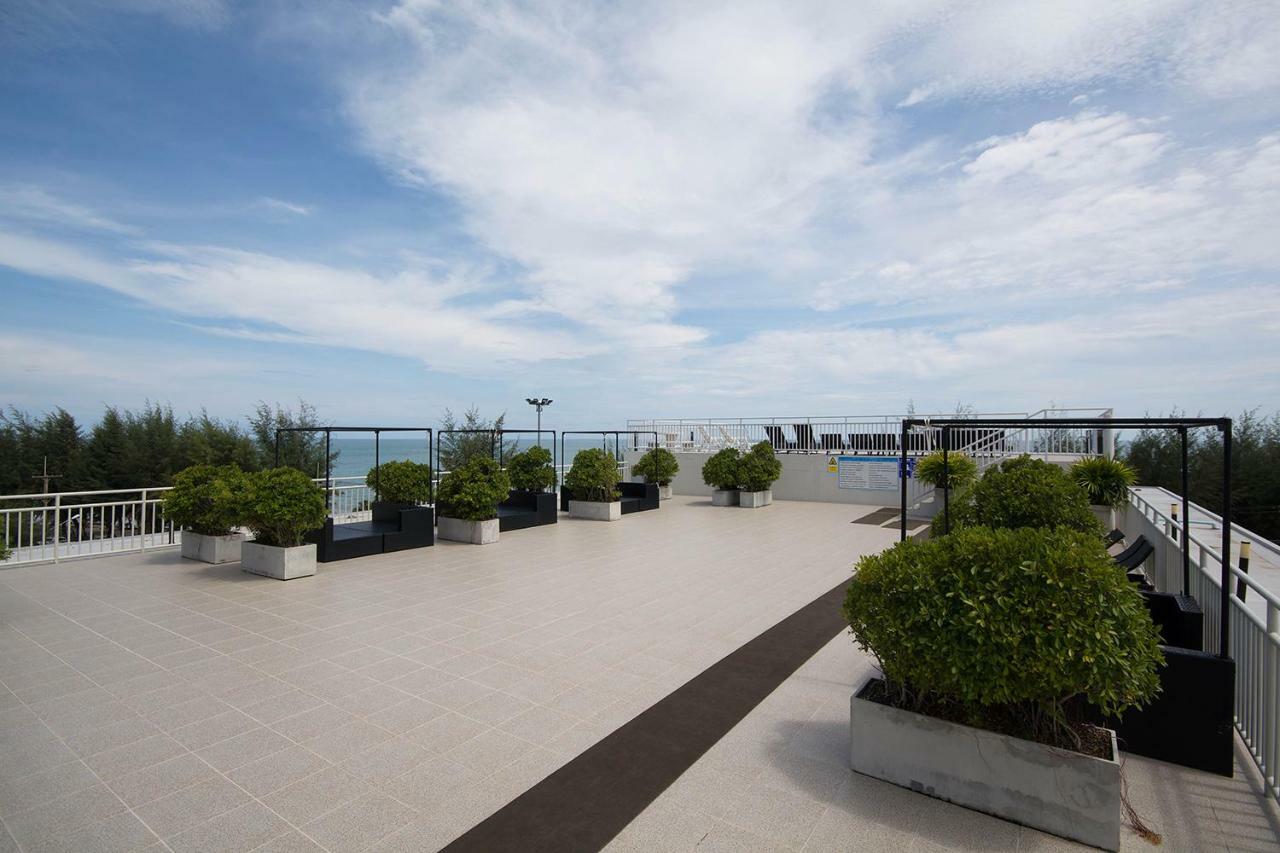 Grandbeach Condo By Malai Rayong Bagian luar foto