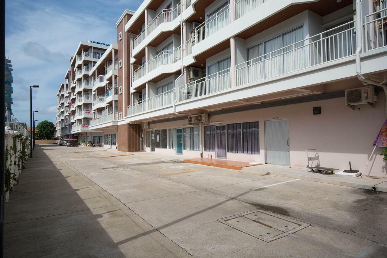 Grandbeach Condo By Malai Rayong Bagian luar foto